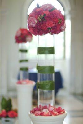 Cylinder Centerpiece Glass Vase 26"x5.5" V1108 - Viva La Rosa