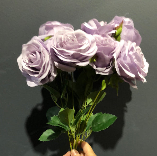 9 head Lilac/Light Purple Rose