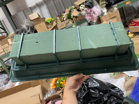 Double Foam Casket in Saddle Oasis Brick Foam for Fresh Flower