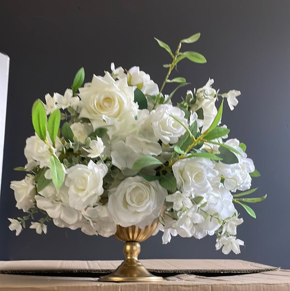 Tabletop Rose Hydrangea Arrangement white champagne 13.75”