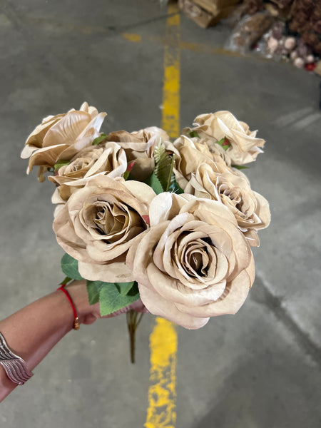 Garden Rose Bunch with filler( Sand color)