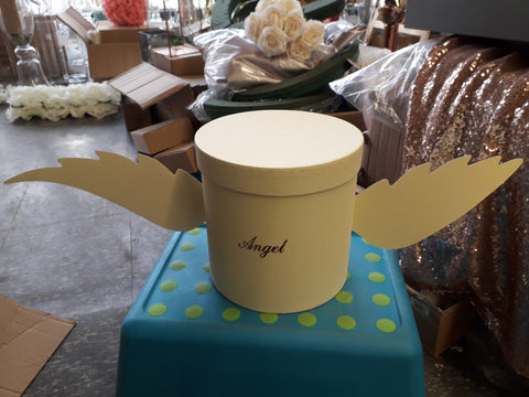 Angel wings small light yellow cardboard box for fresh flowers