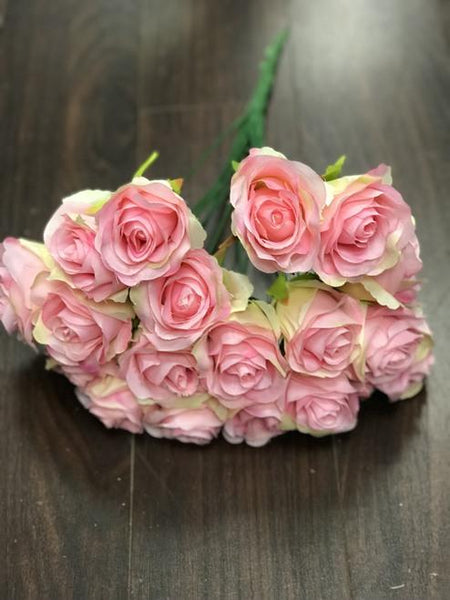 18 HEAD Blush ROSE BUNCH WITHOUT LEAVES IN - Viva La Rosa