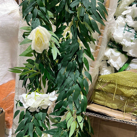 2M/6.5 feet Greenery Eucalyptus Garland with white flowers