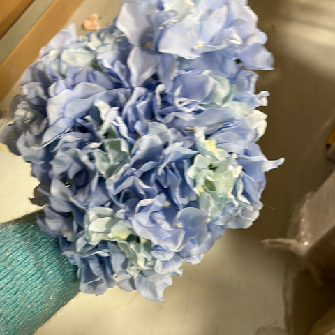 New Artificial Flower Ice Blue  Hydrangea Bunch 7 head silk