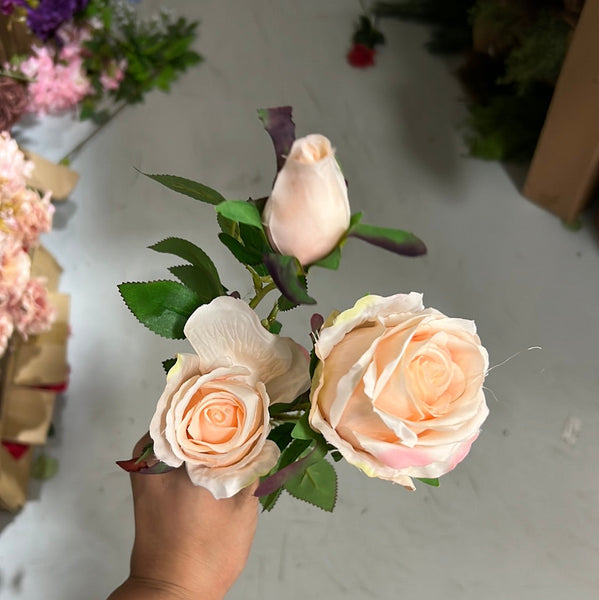 New Garden Rose Spray( Blush)