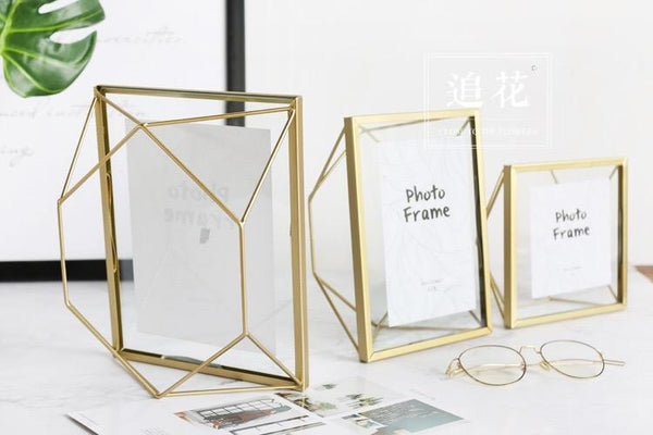 Geometric Gold Metal Photo Frame VR0008 - Richview Glass Wedding Supplies