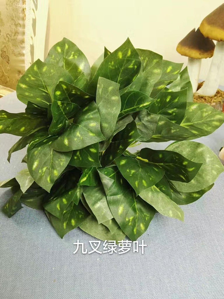 Philodendron Green leaf Bunch Artificial Flower/Greenery for Wedding home decor - Richview Glass Wedding Supplies
