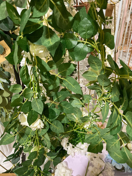 Special 2M/6.5 feet Garland Greenery with white flower