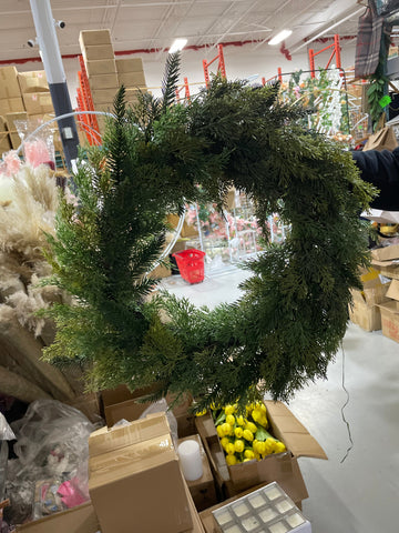 20” Cedar Wreath Christmas decor