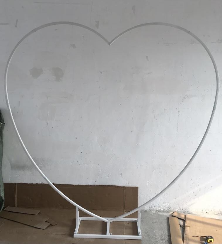 White heart Metal Backdrop Stand Arch 1.8m/5.9 feet tall