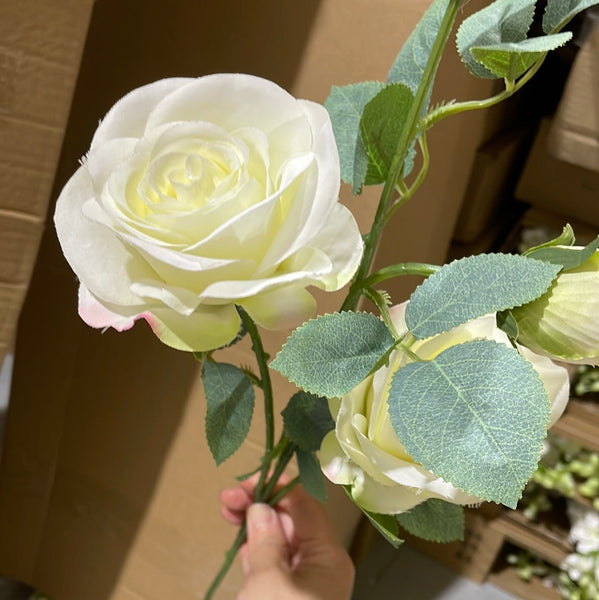 Rococco Roses artificial flower rose red white blue flowers – Viva La Rosa