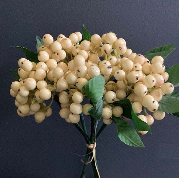 White BERRY Bunch ARTIFICIAL FLOWER