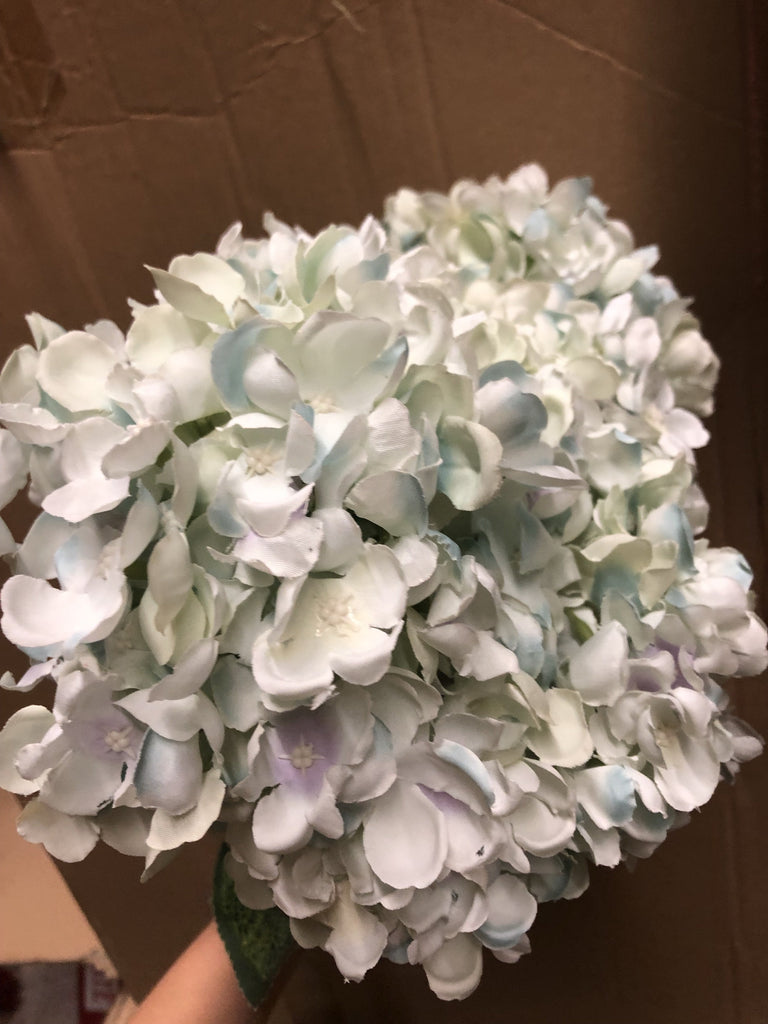 Light blue Hydrangea Bunch 6 head silk fall dolor