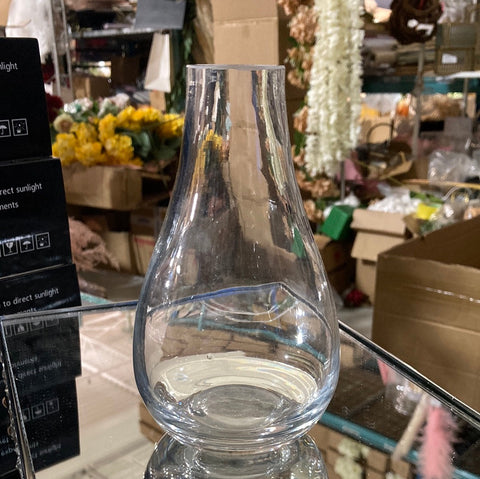 Waterdrop Bud vase 6”h