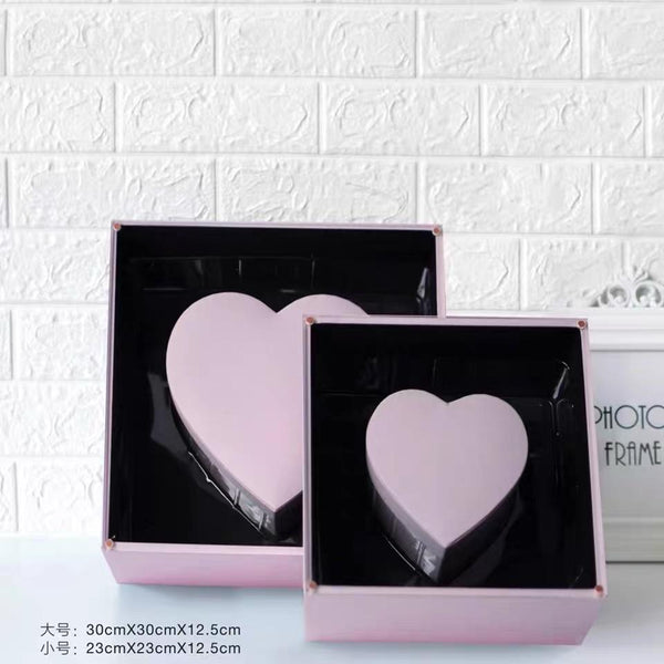 Crystal lover Pink acrylic cardboard box with heart inside