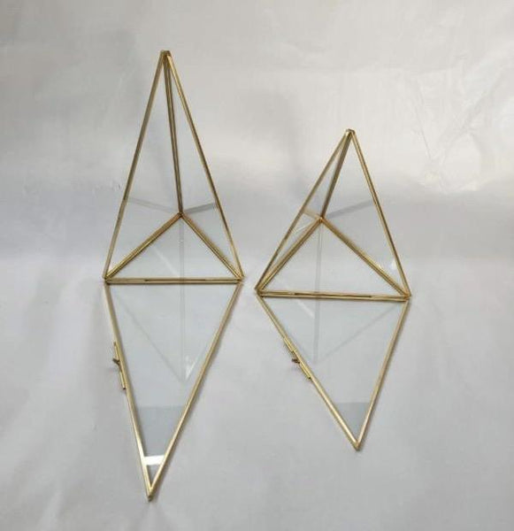 GEOMETRIC 7”h Triangonal Pyramid VASE(Gold)
