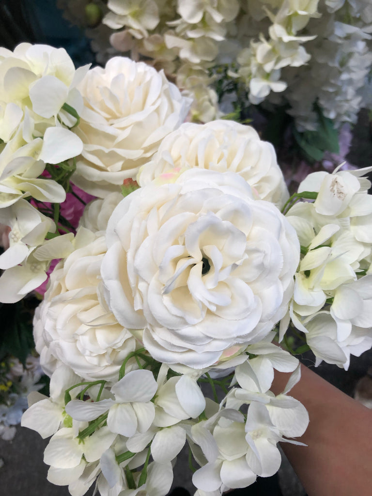 New cream puffy Roses with filler Artificial Flower