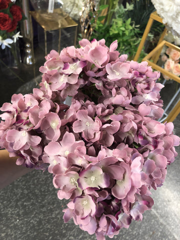 Two tone lilac Hydrangea Bunch 6 head silk fall dolor