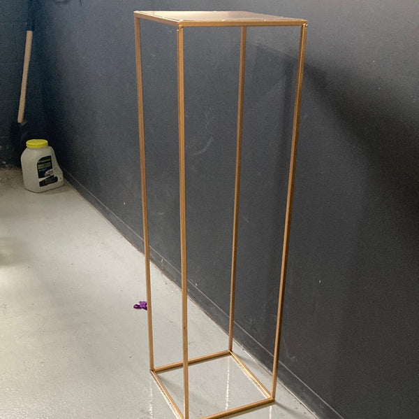 Modern Rectangular Stand Metal GOLD 40