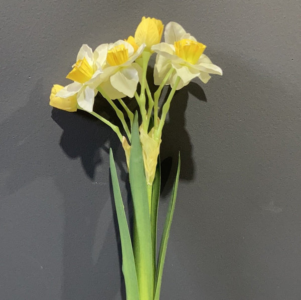 Light Yellow Daffodil 🌼 ARTIFICIAL FLOWER WEDDING DECOR