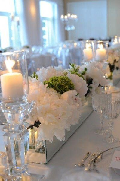 Mirrored Long and Low Vase Glassware Wholesale Wedding Centerpiece - Richview Glass Wedding Supplies